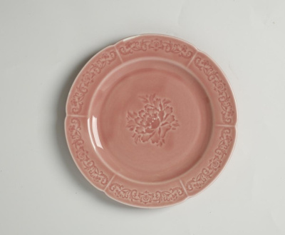 Тарелка плоская розовая Camelia, глянцевая, 21.2х2 см, фарфор (JET, арт. HS231967)