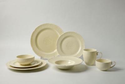 Солонка/перечница (1 отверстие) молочная Camelia, глянцевая, 4х6.5 см, фарфор (JET, арт. HS236310)