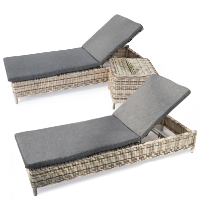 Набор: 2 шезлонга с матрасом + столик со стеклом в подарок!