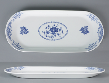 Тарелка прямоугольная темно-синяя, Retro Rose, глянцевая, 33,3 х 14 х 2 см, фарфор (JET, арт. C9300253)