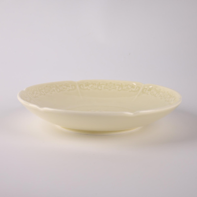 Тарелка глубокая молочная Camelia, глянцевая, 20х3.8 см, фарфор (JET, арт. HS236290)