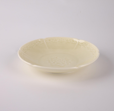 Тарелка глубокая молочная Camelia, глянцевая, 23.5х4.5 см, фарфор (JET, арт. HS237020)