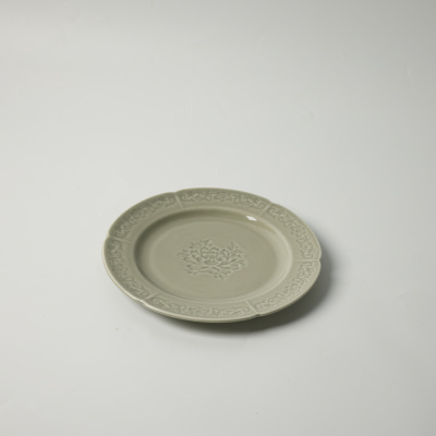 Тарелка плоская зеленая Camelia, глянцевая, 21.2х2 см, фарфор (JET, арт. HS231649)