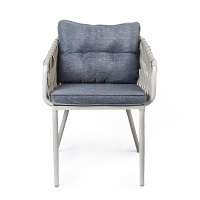 Кресло гостевое из искусственного ротанга с подушками GCV17013V-D