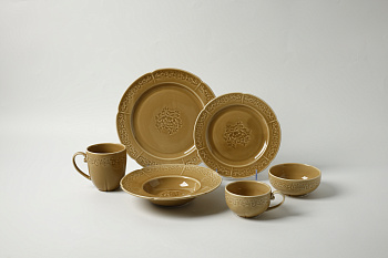 Блюдце коричневое Camelia, глянцевая, 15.2х2 см, фарфор (JET, арт. HS231963)