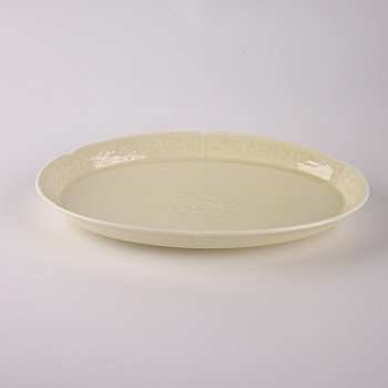 Тарелка овальная молочная Camelia, глянцевая, 32.2х21.5х4.8 см, фарфор (JET, арт. HS237021)