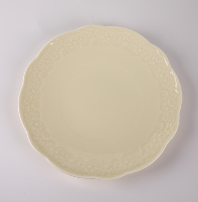 Тарелка молочная Camelia, глянцевая, 22х2.8 см, фарфор (JET, арт. HS237022)